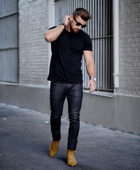 stalky men|Style Tips For The Short & Muscular Guys